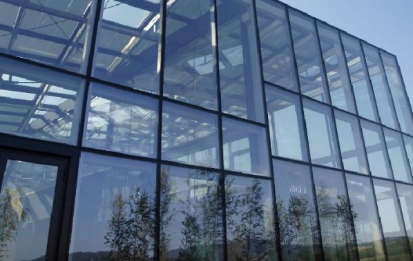 What is structural glazing curtain wall? 